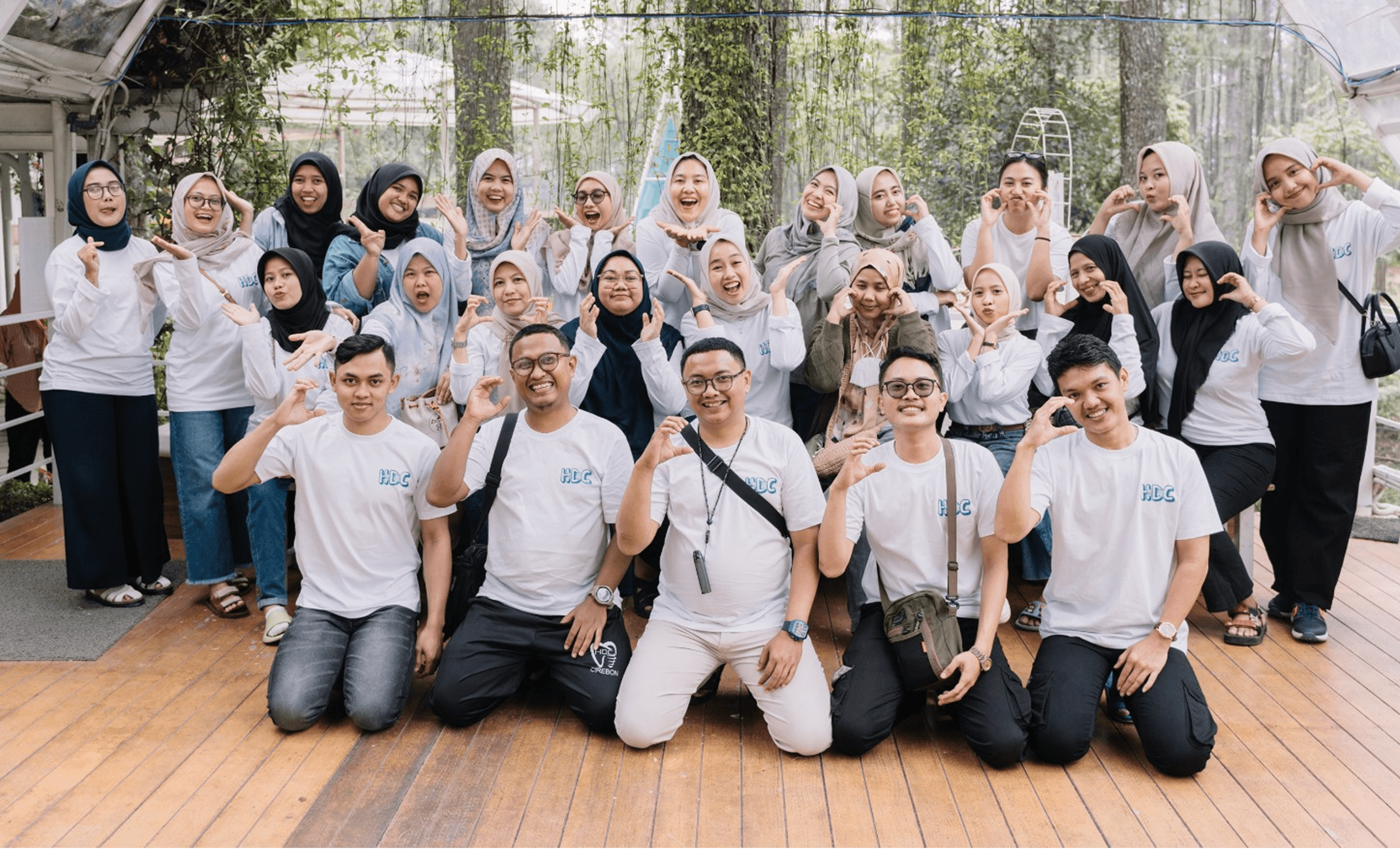 Tim dokter HDC Dental Clinic